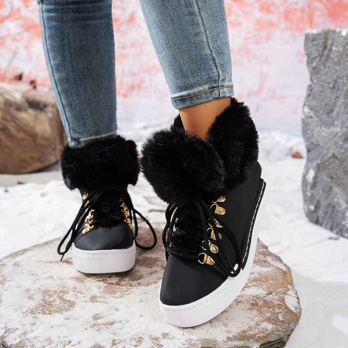 Women's Winter Thick Wool Lace-up Warm Boots