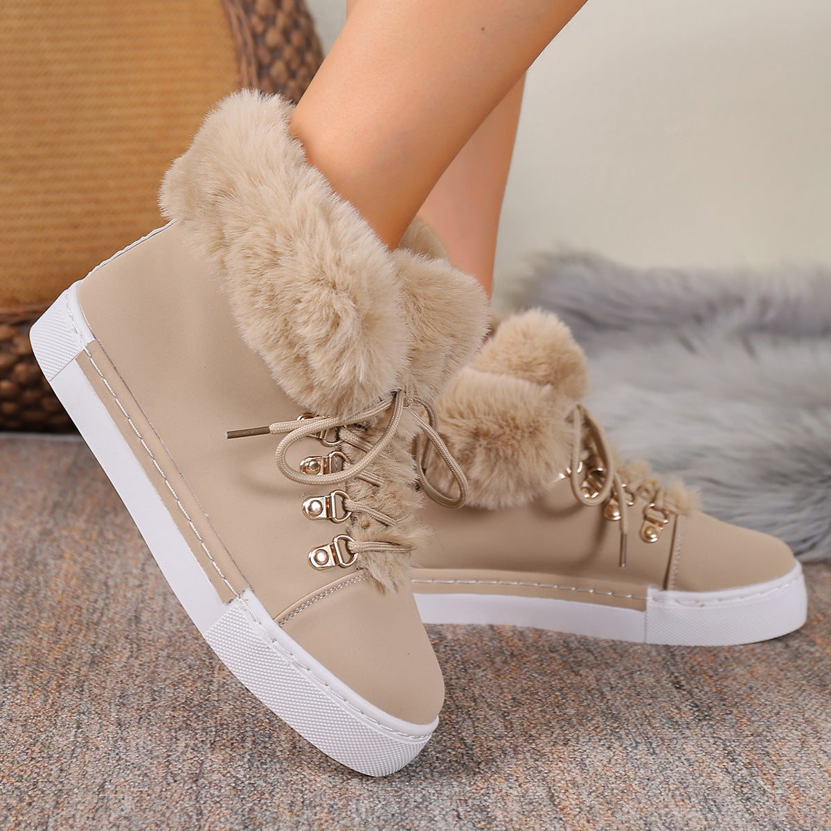 Women's Winter Thick Wool Lace-up Warm Boots