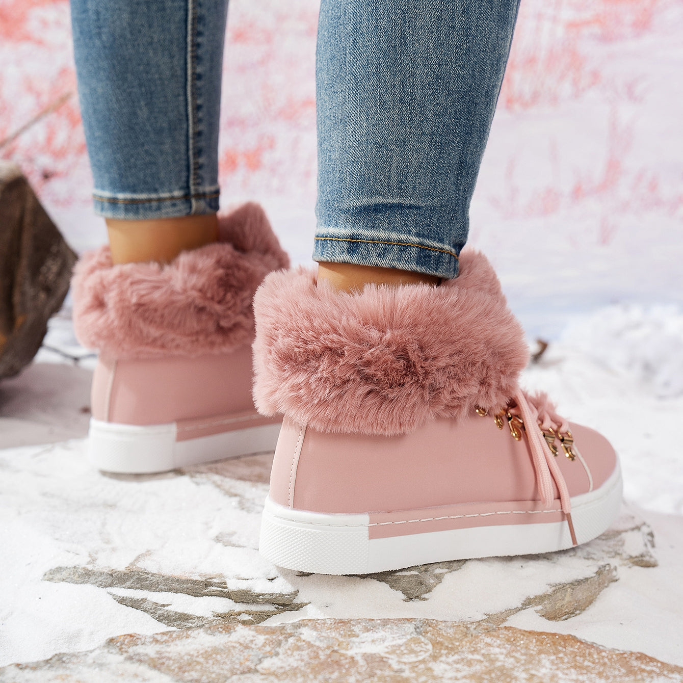 Women's Winter Thick Wool Lace-up Warm Boots